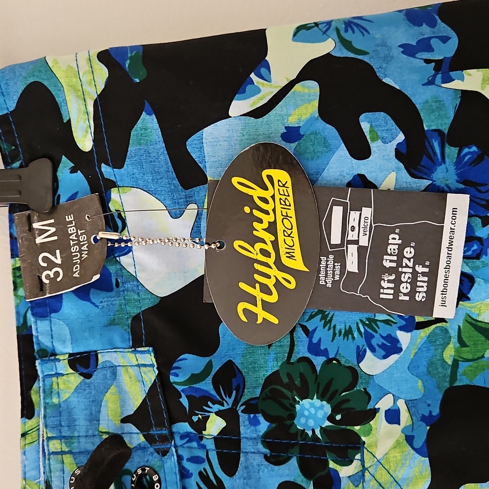 Just Bones Boardwear Tropical Print Board Shorts Size 32โ - Picture 3 of 15